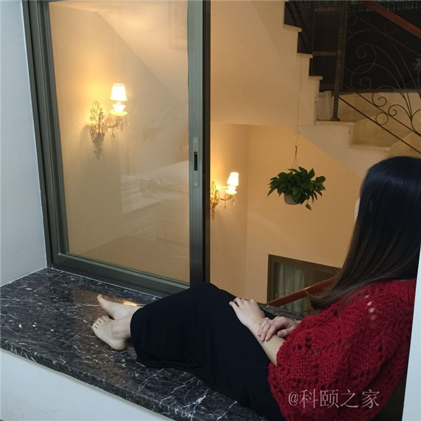 科頤之家臭美的姑娘們喜歡這個(gè)飄窗-科頤辦公 科頤之家臭美的姑娘們喜歡這個(gè)飄窗-科頤辦公