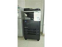 慶?？祁U辦公又給廣州某通信企業成功安裝柯尼卡美能達彩色復印機C221